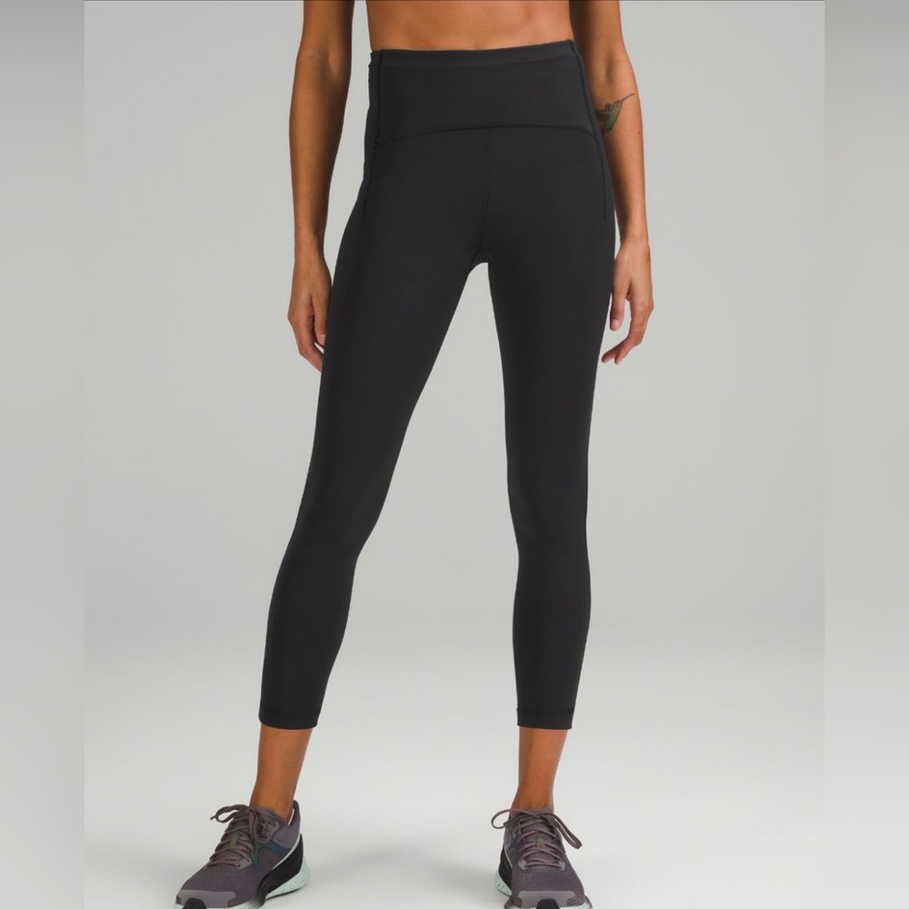 Lululemon - Swift Speed Tight - Color: Black - Size: 6